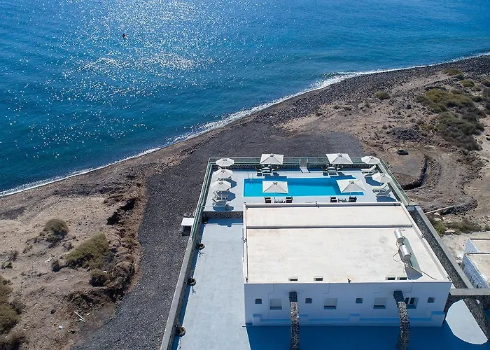 Paradise Aparthotel 4*